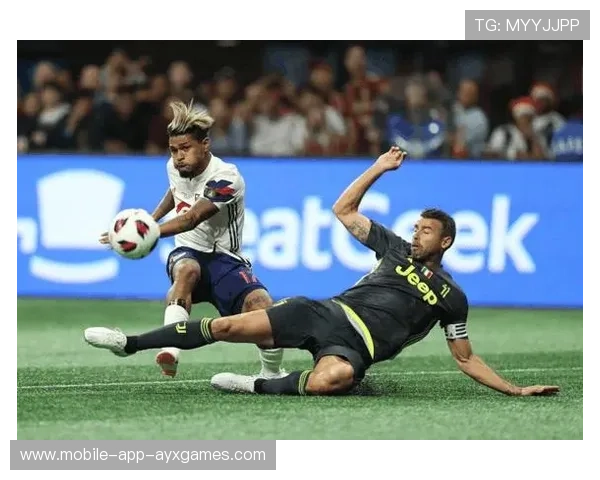 尤文前场连续高压迫制造点球良机 尤文前场连续高压迫制造点球良机