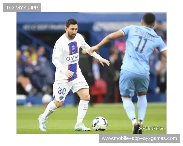 巴黎索莱尔内切贴地劲扫:在城市脉搏上演的贴地之舞 巴黎索莱尔内切贴地劲扫:在城市脉搏上演的贴地之舞