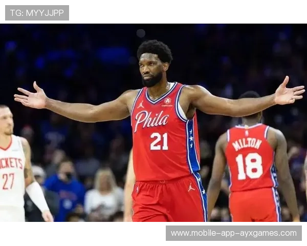 恩比德篮下统治性强,费城赢得关键之战 恩比德篮下统治性强,费城赢得关键之战